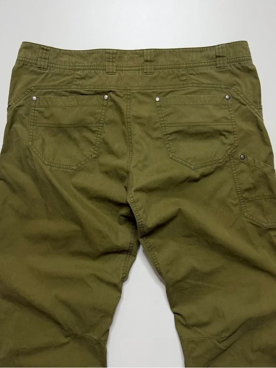 Sold - Picture 3 of 12